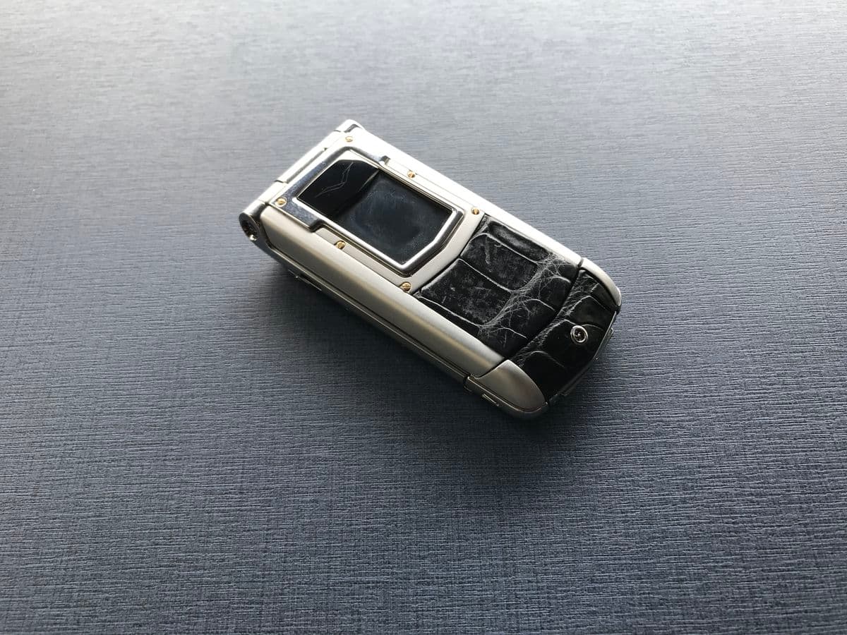 Tôi Nhận Được Cuộc Gọi Từ Người Vợ Đã Mất