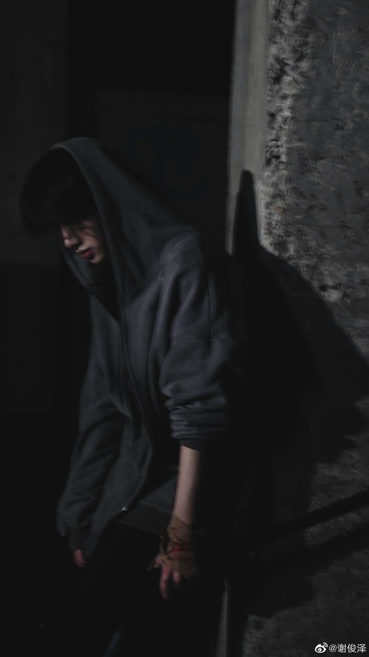 Ngôi Nhà Của Tro Tàn